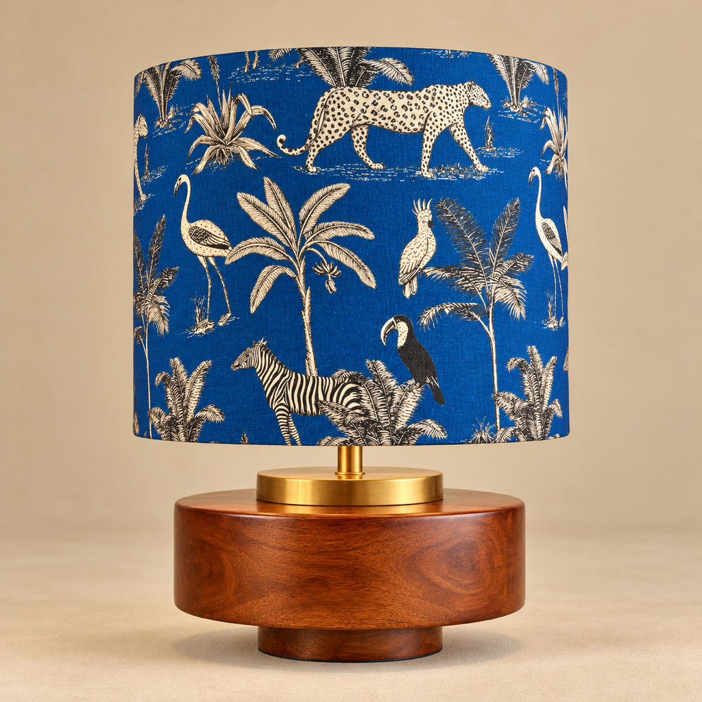 RIO-Collection | Bordlampa i Mangoträ med Savannblå Tygskärm | Handgjord