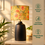 RIO-kollektionen | Bordslampa i Hamrad Svart Metall – Persiska Blommor Silkesskärm | Handgjord