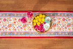 Calm Oasis | Bordslöpare i 100% Bomull med Handblocktryck | Fridfull Design för Hemmet 1