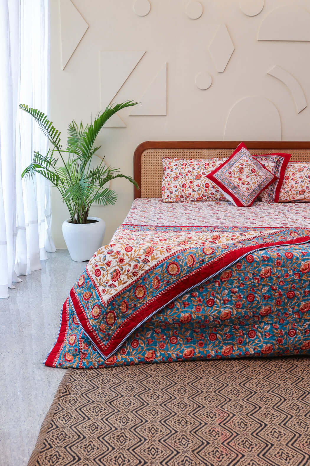 Calm Oasis | Premium Quilt Set i 100 % Bomull med Handblocktryck | King Size för Avkoppling och Lugna Nätter 1