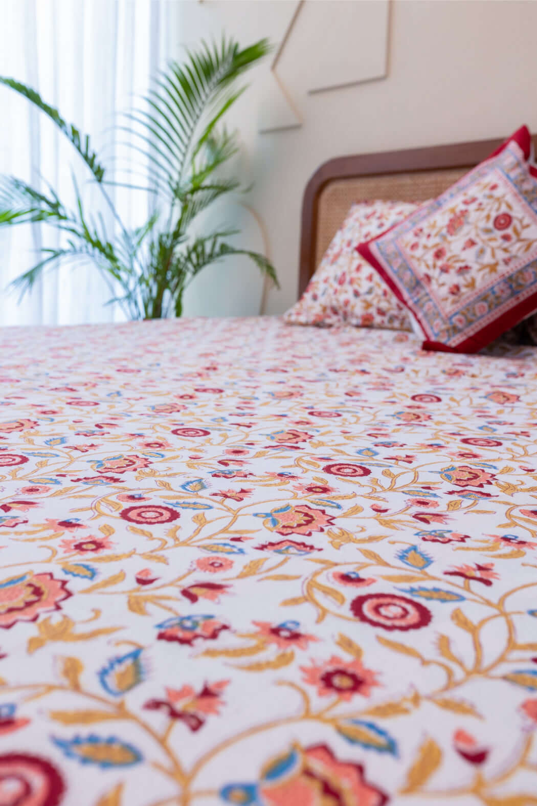 Calm Oasis | Premium Sänglinne Set i 100% Bomull med Handblocktryck | King Size för Avkopplande Nätter 5