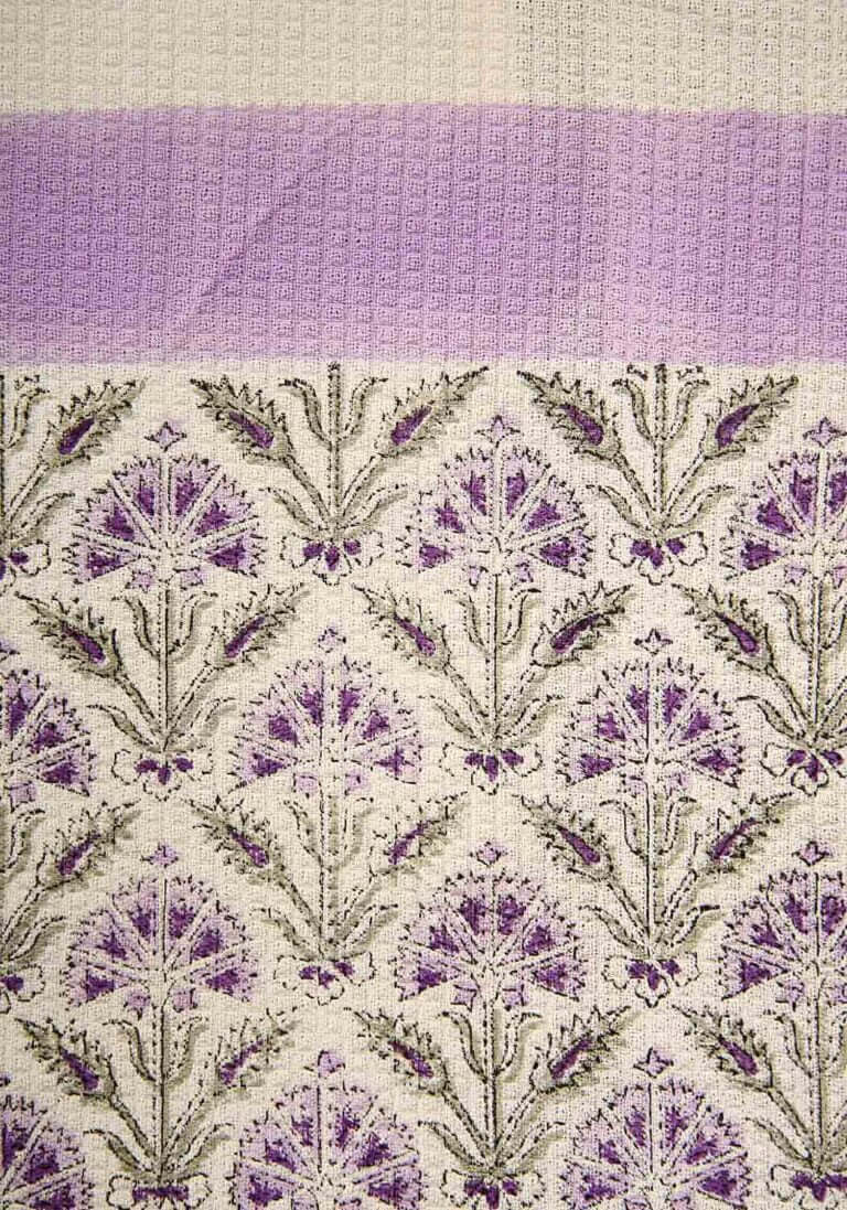Diana Bud | Badhandduk med Blommotiv i 100% Bomull för Lyxig Avkoppling 5