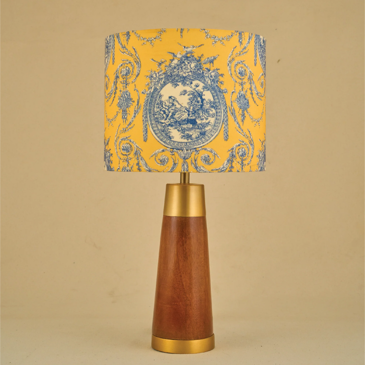 Elegant Bordlampa Guld i Mangoträ med Vintage Tyggskärm för Hemmet 0