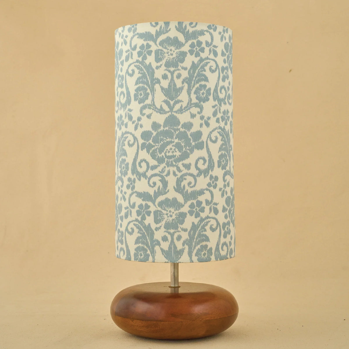 Elegant Bordlampa i Mangoträ med Tygskärm - Perfekt för Hemmet 0