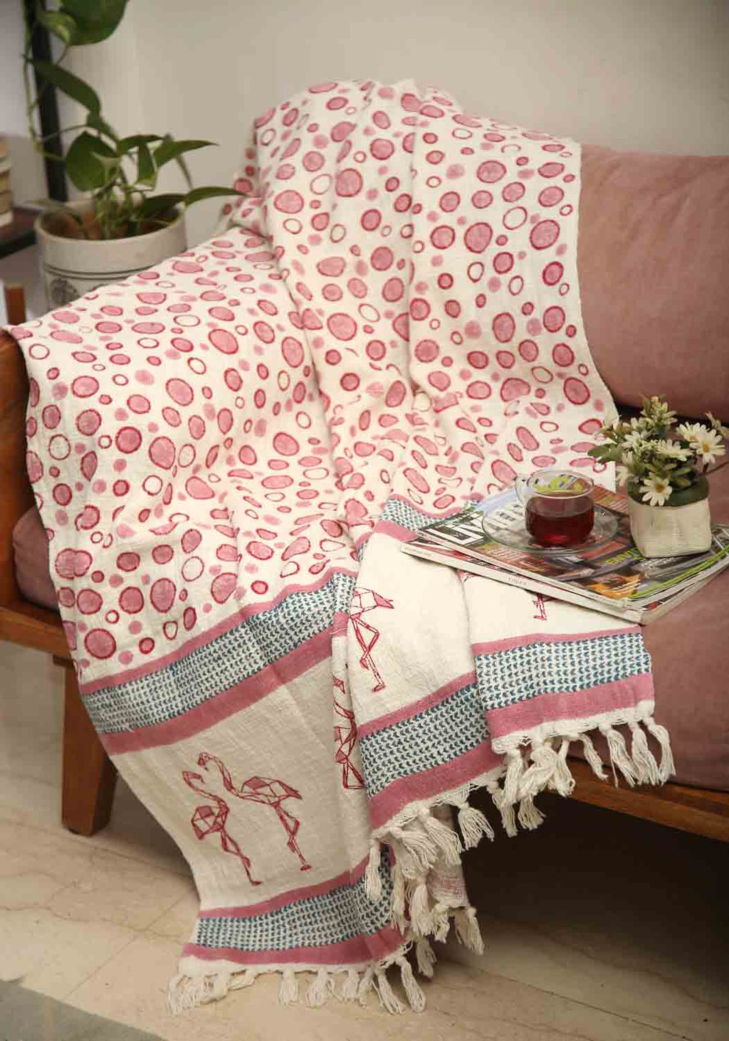 Handblocktryckt Filt i 100% Bomull med Elegant Design | Mörkrosa och Ljusrosa Kasta för Mysig Atmosfär 0