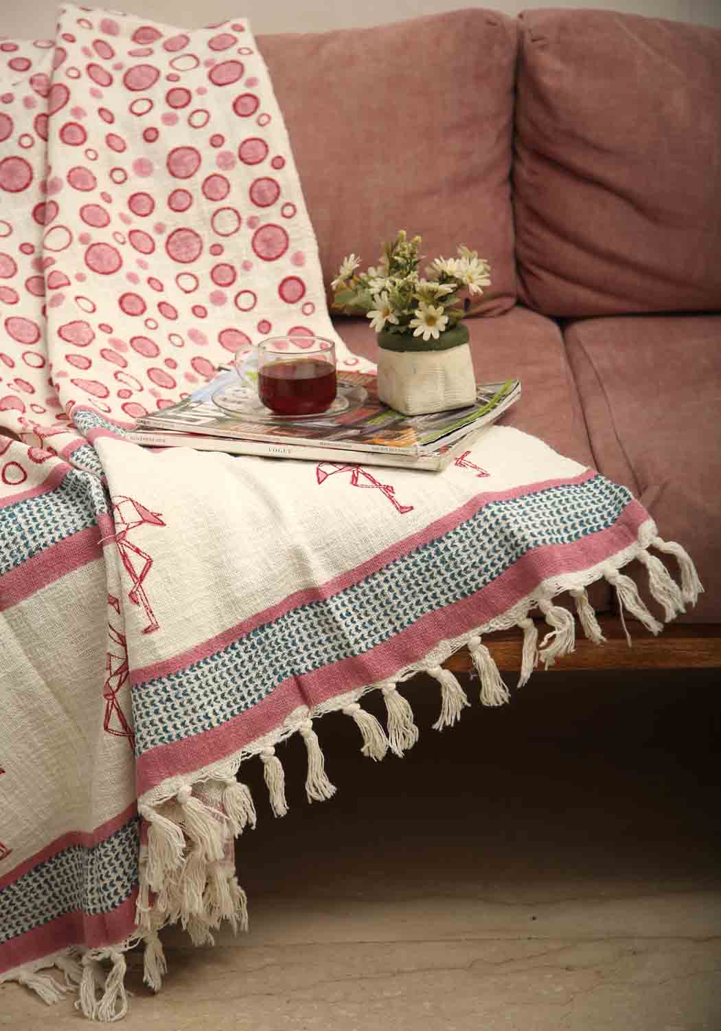 Handblocktryckt Filt i 100% Bomull med Elegant Design | Mörkrosa och Ljusrosa Kasta för Mysig Atmosfär 3