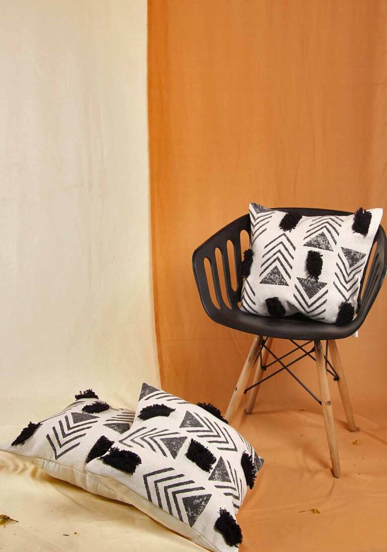 Handblocktryckt Kuddfodral i 100% Bomull med Detaljerat Mönster | Elegant Heminredning för Soffor och Sovrum 5