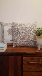 Handblocktryckt Kuddfodral i 100% Bomull med Vintage Design | Elegant Inredning för Hemmet 5