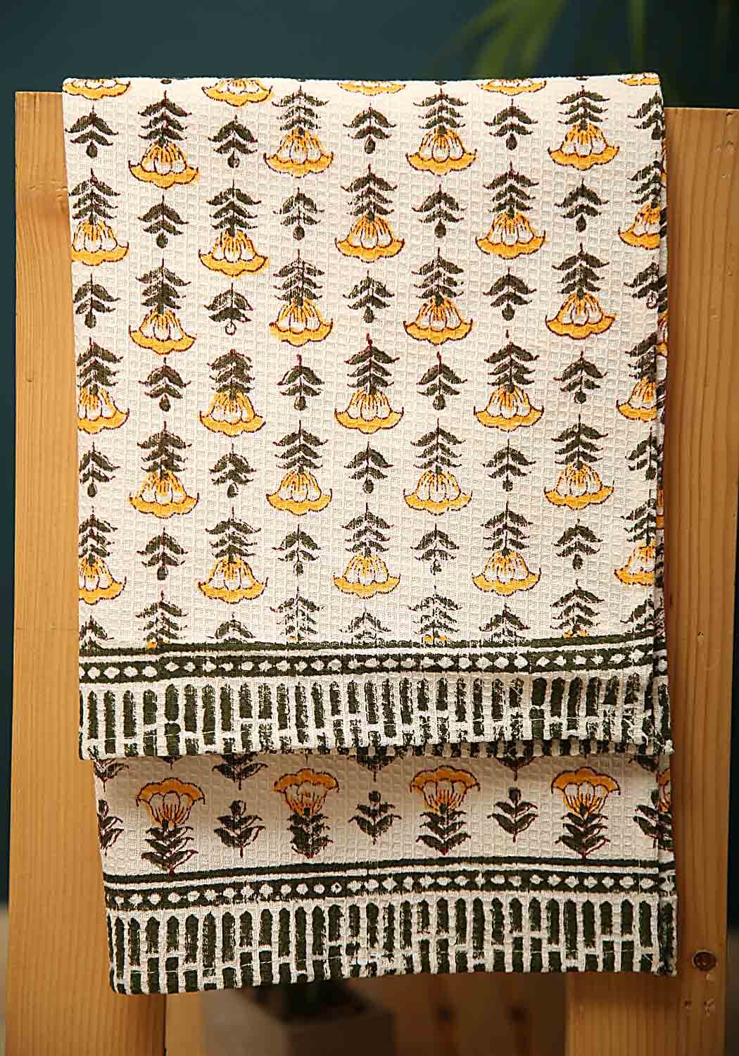 Handdukar | Handduk med Handblocktryck i 100% Bomull | Mjuk och Hållbar Design 2