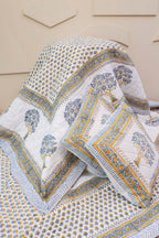 Heritage Blooms | Duntäcke i 100% Bomull med Handblocktryck | Vintage Design för Elegant Sovrumsinredning 0