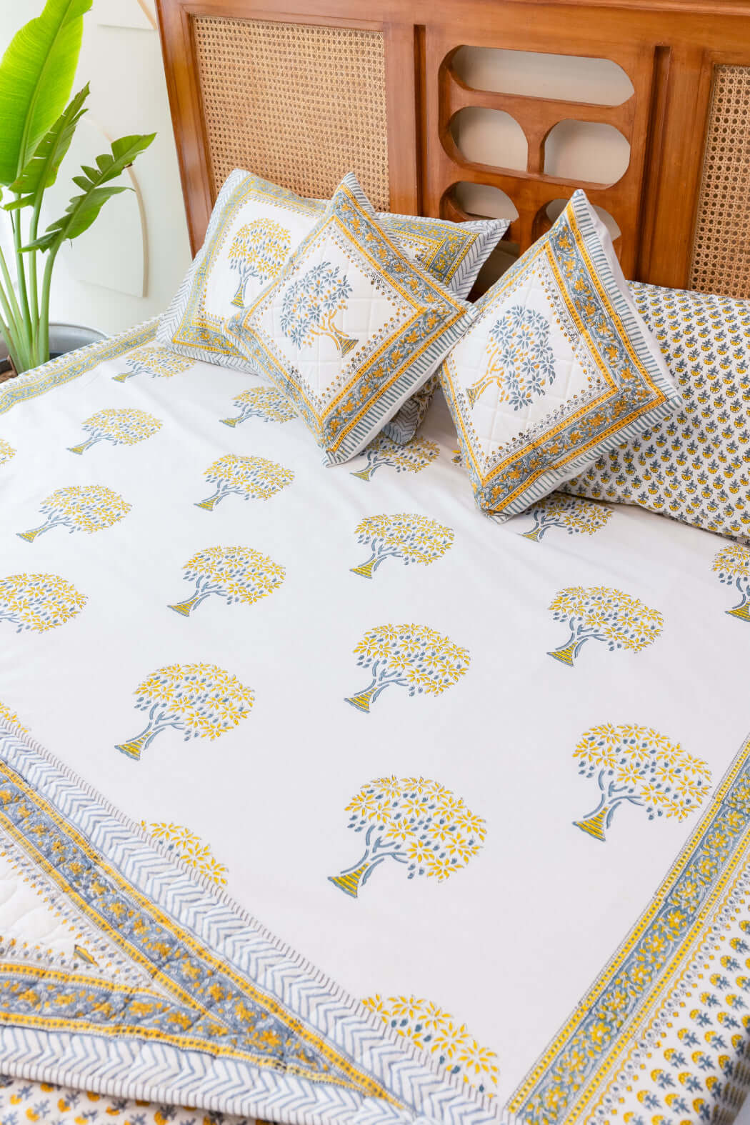 Heritage Blooms | Sänglinne Set i 100% Bomull med Handblocktryck | King Size för Tidlös Elegans 3