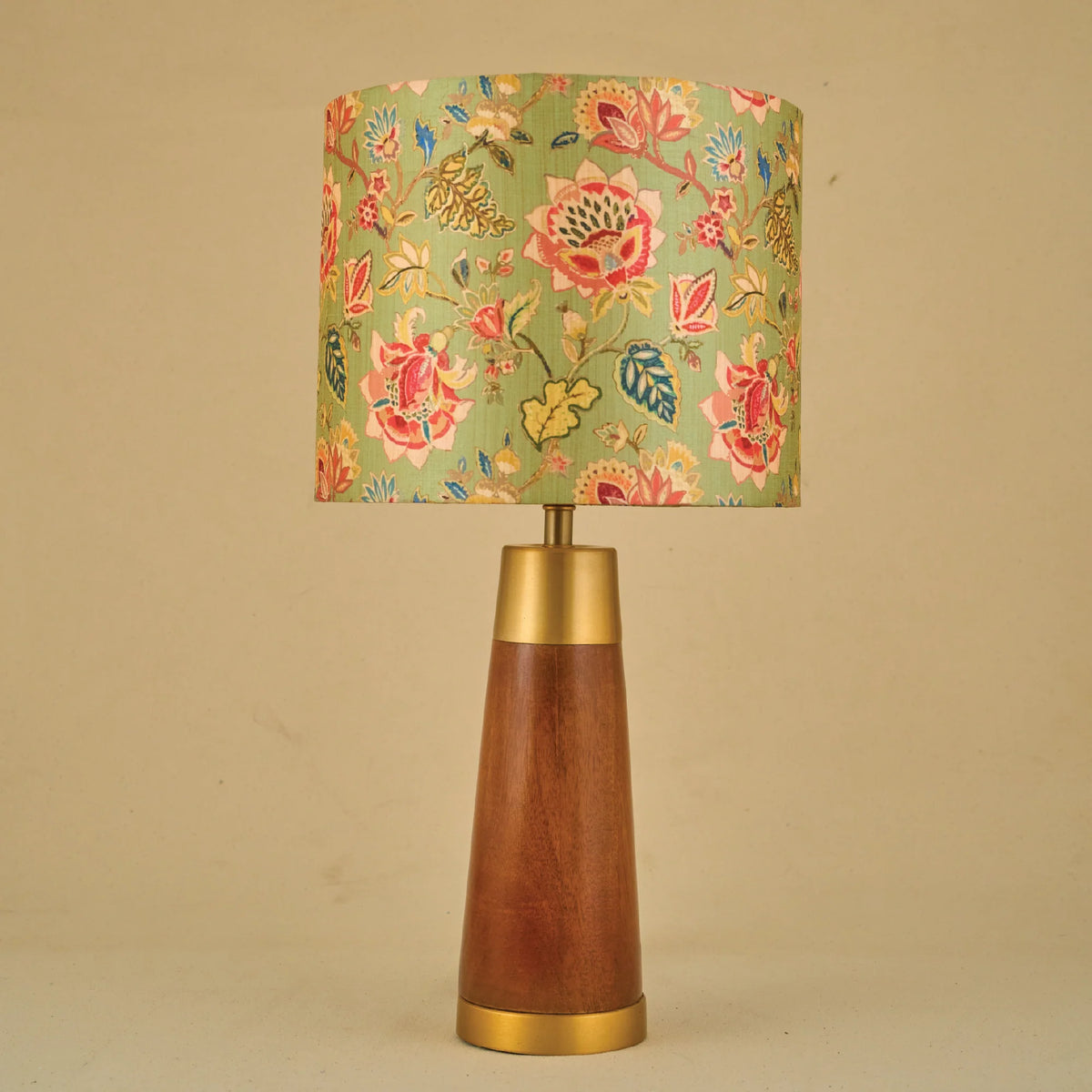 RIO-kollektionen | Bordlampa i Mangoträ med Vintage Design | Handgjord för Elegant Heminredning 0