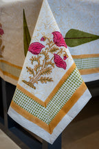 Regal Patterns | Premium Bomullsbordsöverdrag med Handblocktryck | Elegant Design för Traditionell Inredning 2