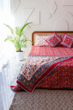 Royal Jaipur | Handblocktryckt Quilt Set i Bomull med Intrikata Mönster | Lyxigt Sänglinne för Eleganta Sovrum 1