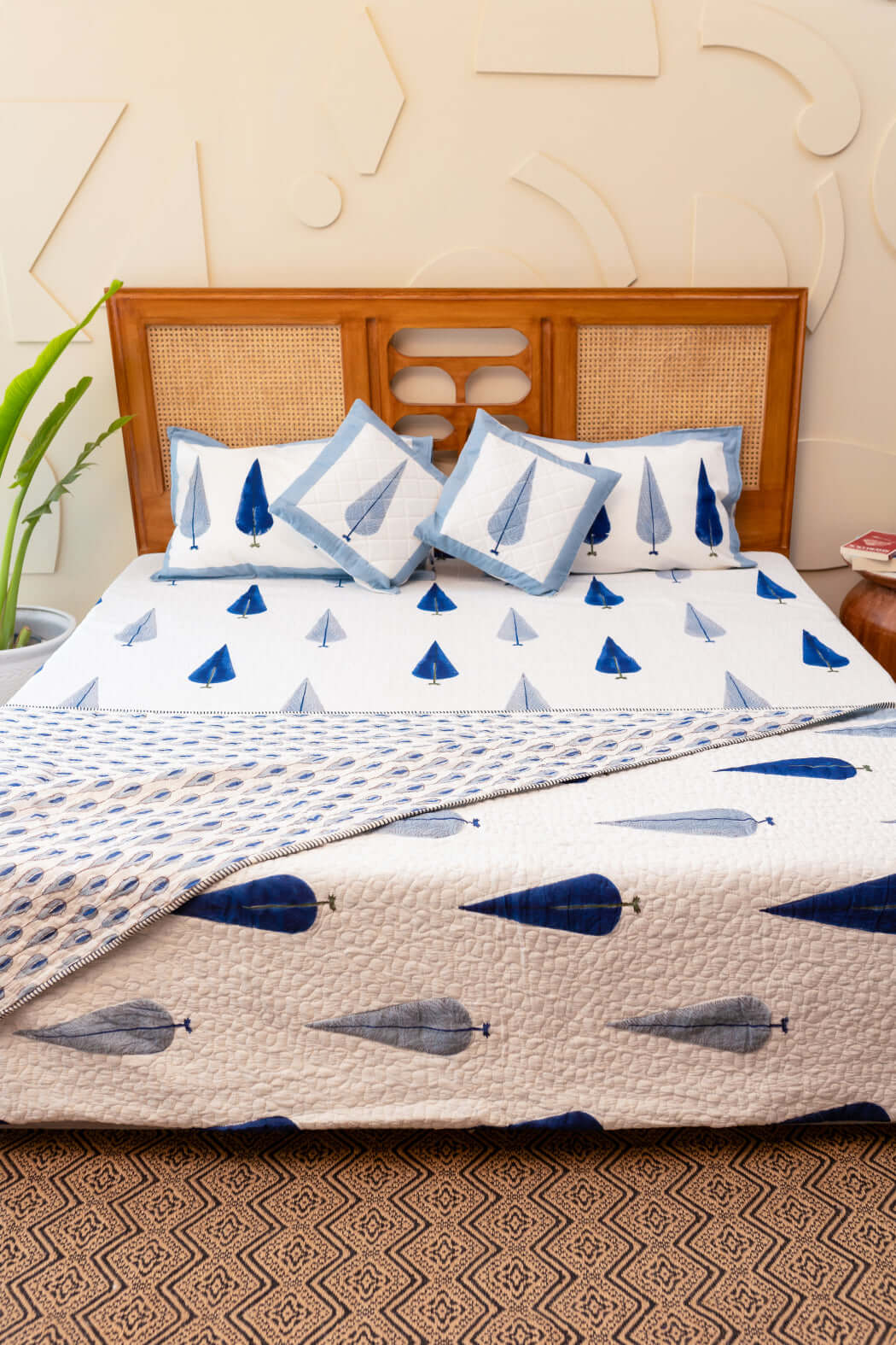 Traditionell Design | Täcke i 100% Bomull med Handblocktryckt Mönster | Mjuk och Andningsbar för Tidslös Elegans 1