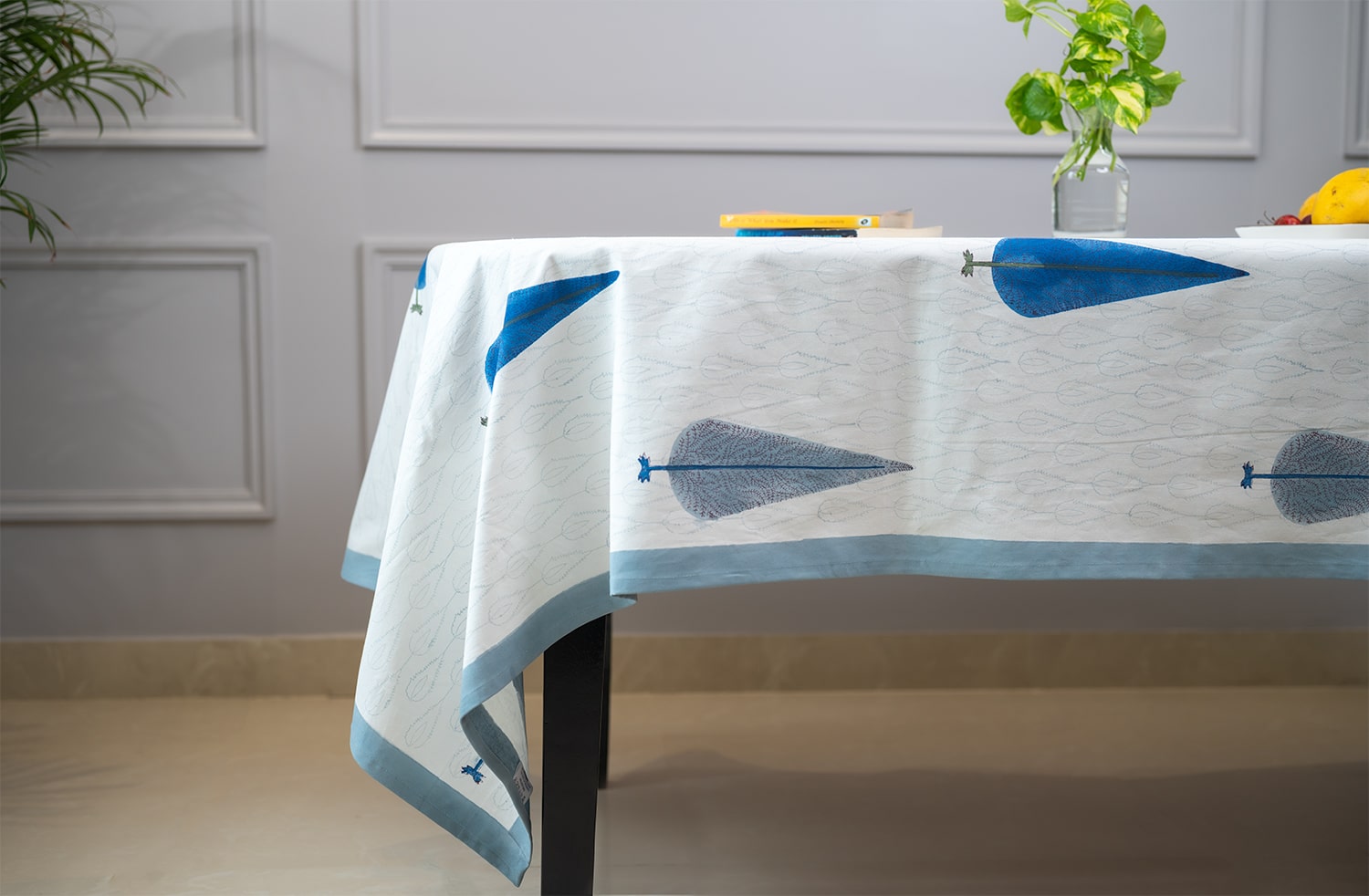 Traditionell Handblocktryckt Bordsöverdrag i 100% Bomull med Tidlös Elegans för Elegant Heminredning 3