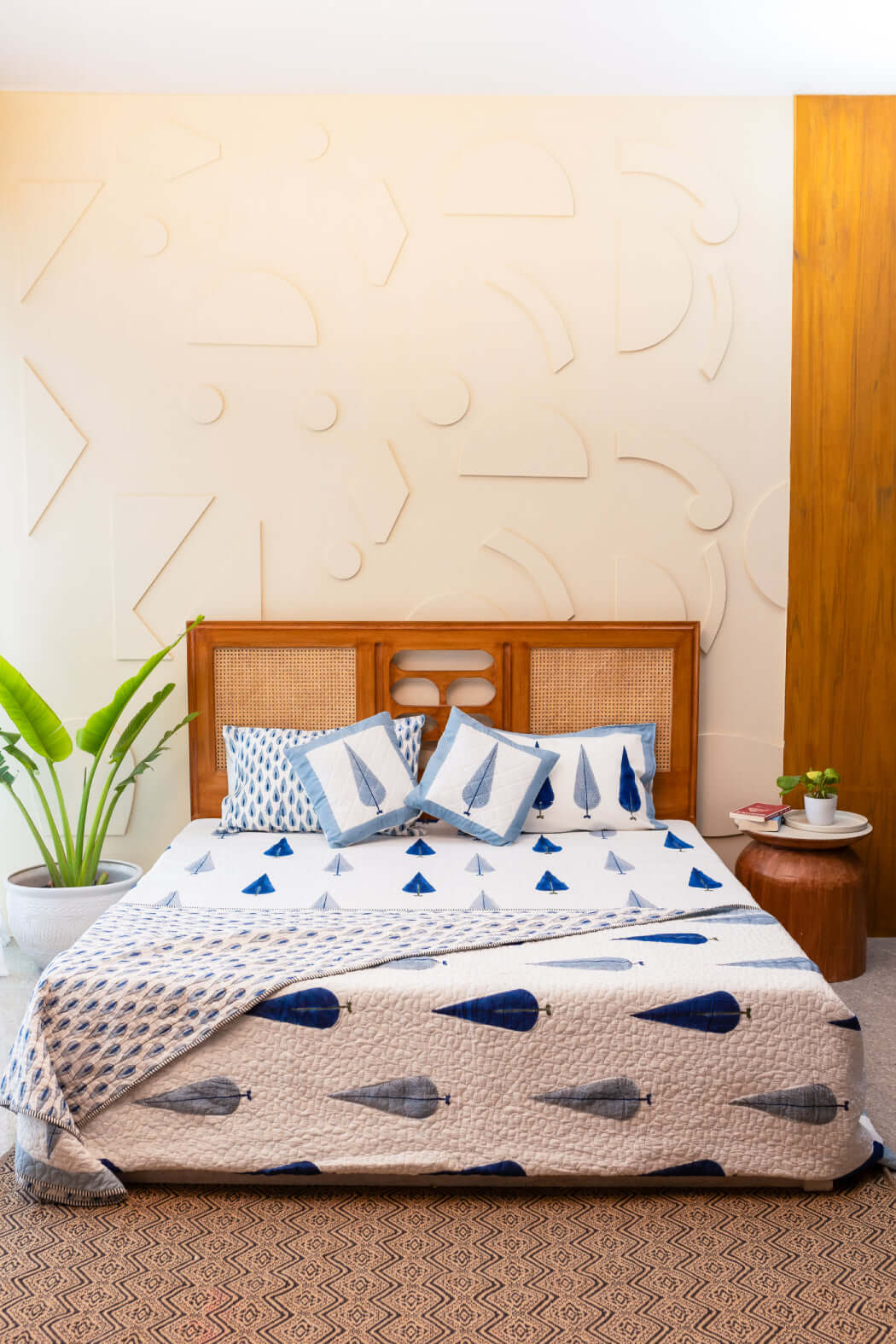 Traditionella Handblocktryck | Premium Quiltset med Mjuk Bomull | Elegant Sänglinne för Optimal Komfort 0