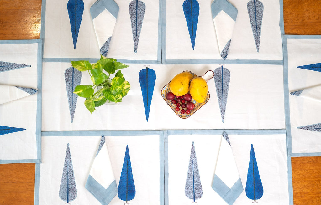 Whispers of Tradition | Handblockstrykt Bordstablett och Servettset i Bomull med Tidlös Design | Elegant Duka för Hemmet 3