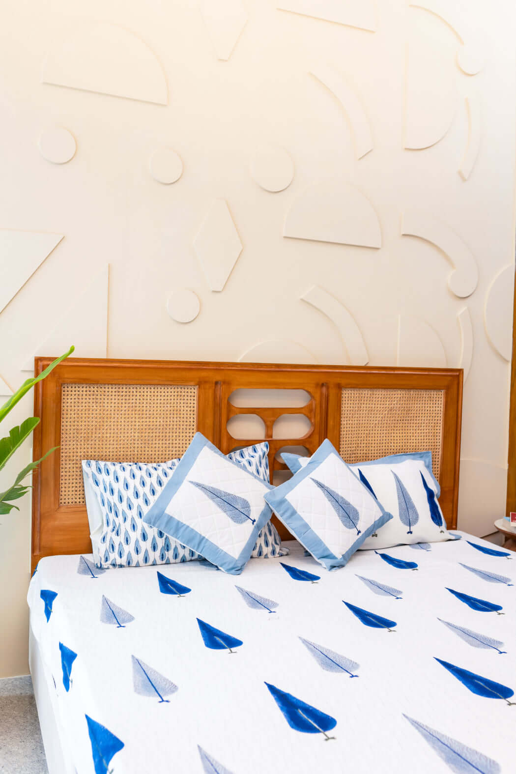 Whispers of Tradition | Sänglakan i Bomull med Handblocktryck | Elegant Design för Tidlös Komfort 4